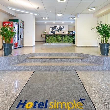 Hotel Simple Plus ヴィリニュス エクステリア 写真