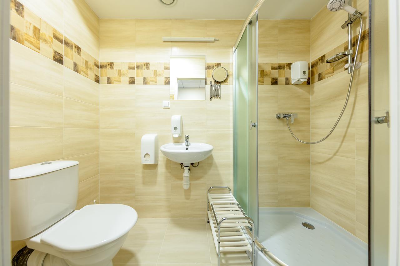 Hotel Simple Plus ヴィリニュス エクステリア 写真