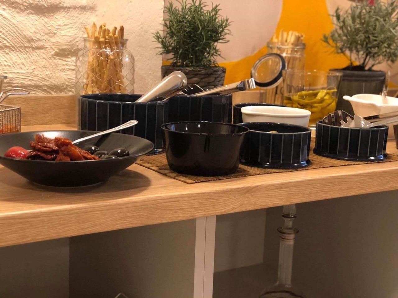 Hotel Simple Plus ヴィリニュス エクステリア 写真
